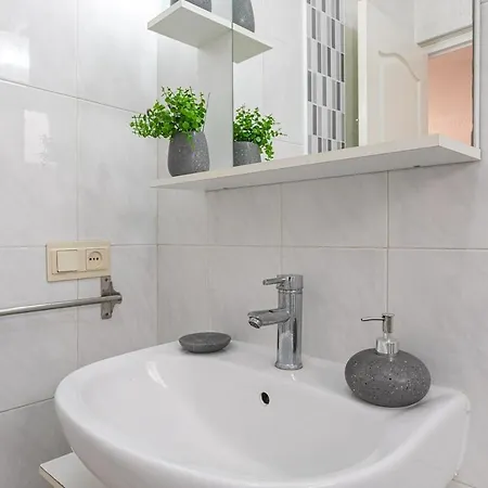 Apartment Cozy Beachfront 2b Estepona